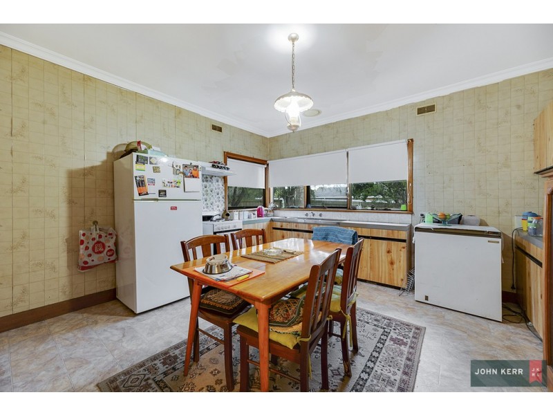 1 Tresswell Avenue, Newborough VIC 3825
