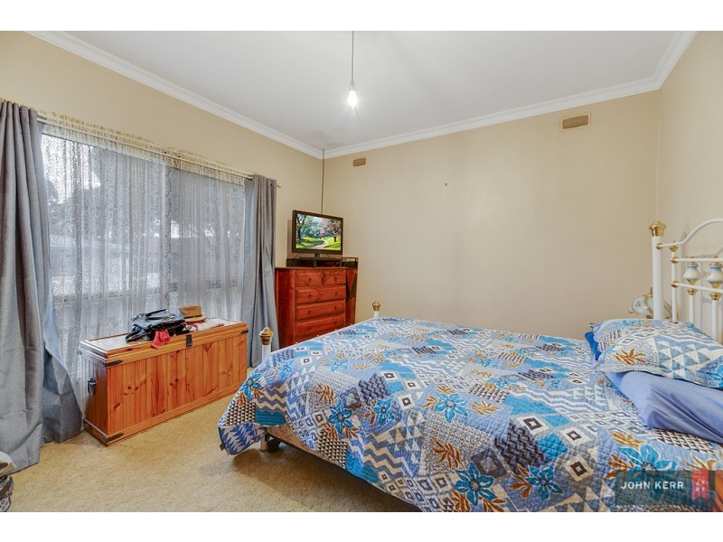 1 Tresswell Avenue, Newborough VIC 3825