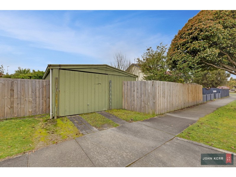1 Tresswell Avenue, Newborough VIC 3825