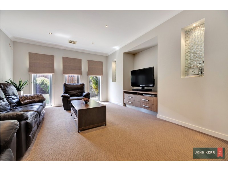 10 Amaroo Way, Newborough VIC 3825