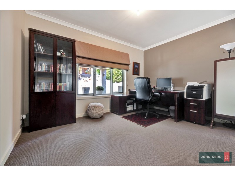 10 Amaroo Way, Newborough VIC 3825