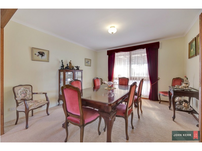 70 McDonalds Track, Hernes Oak VIC 3825