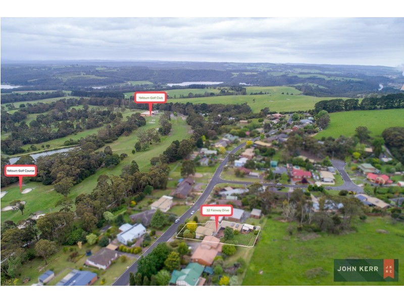 32 Fairway Drive, Yallourn VIC 3825