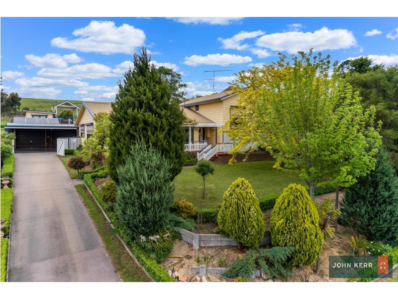 32 Fairway Drive, Yallourn VIC 3825