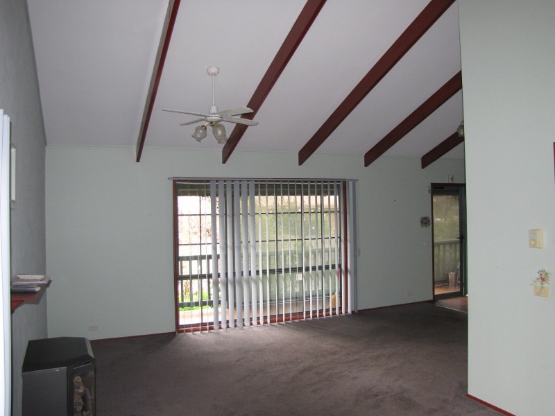 47 Scorpio Drive, Moe VIC 3825