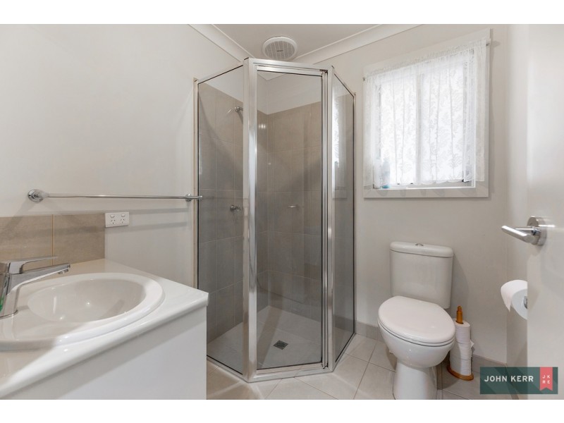 99 Hennessey Street, Moe VIC 3825