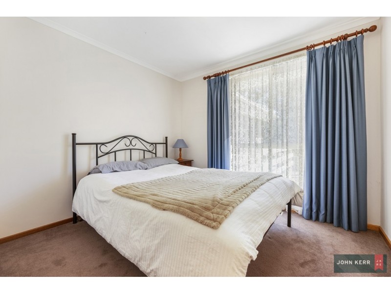 5 Leonis Court, Moe VIC 3825