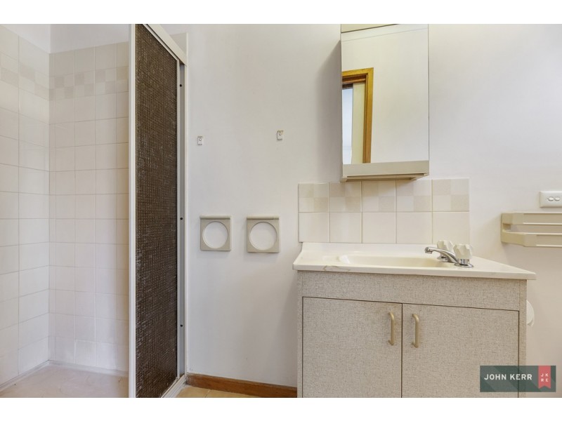 5 Leonis Court, Moe VIC 3825