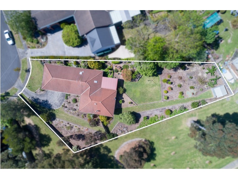 5 Leonis Court, Moe VIC 3825