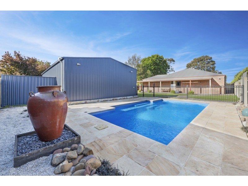 61 Parkside Drive, Moe VIC 3825