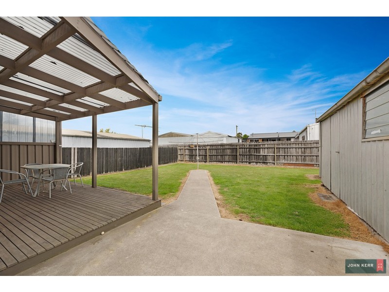 3 Western Avenue, Newborough VIC 3825