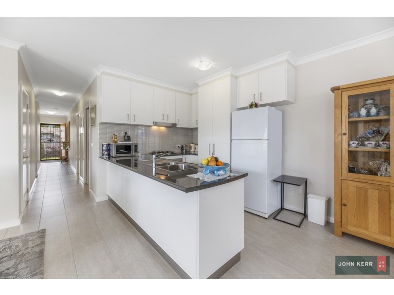 2B Boolarra Avenue, Newborough VIC 3825