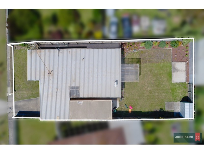 52 Dinwoodie Drive, Newborough VIC 3825