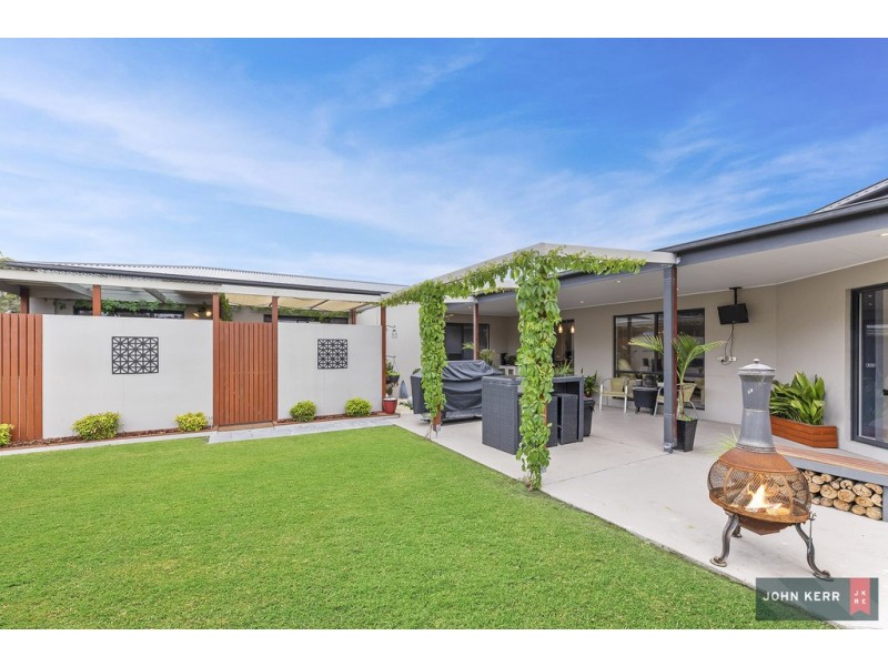 10 Montane Boulevard, Newborough VIC 3825