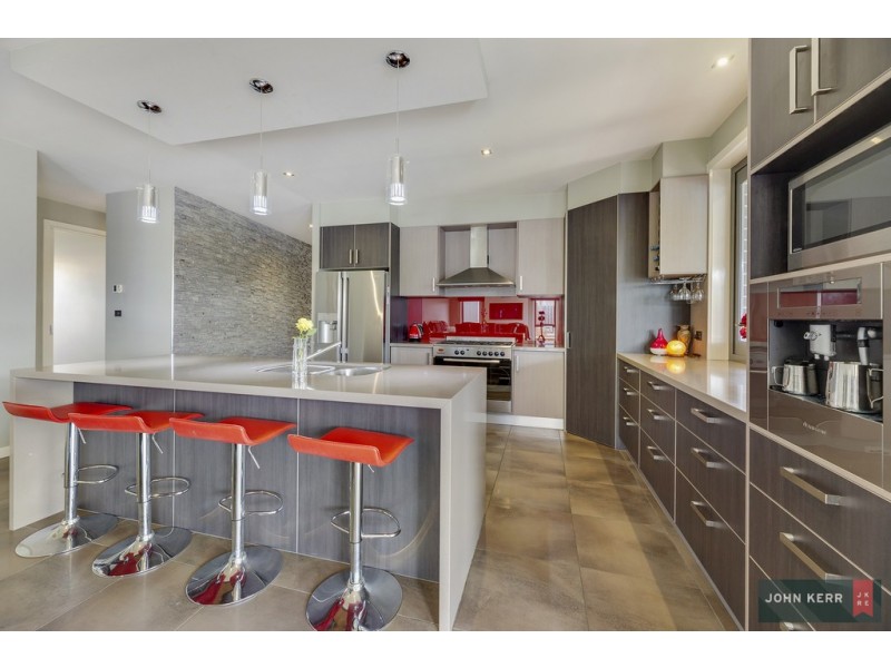 28 Davey Drive, Trafalgar VIC 3824