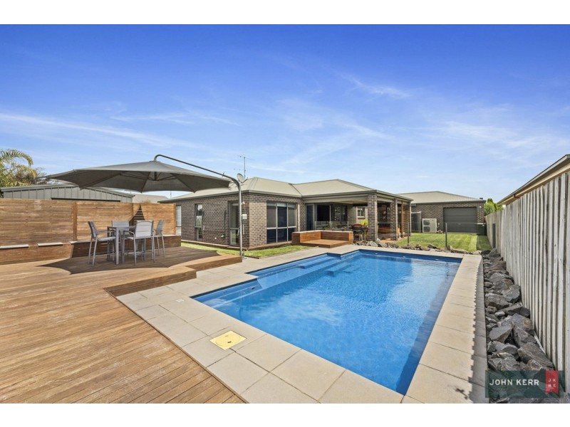 28 Davey Drive, Trafalgar VIC 3824