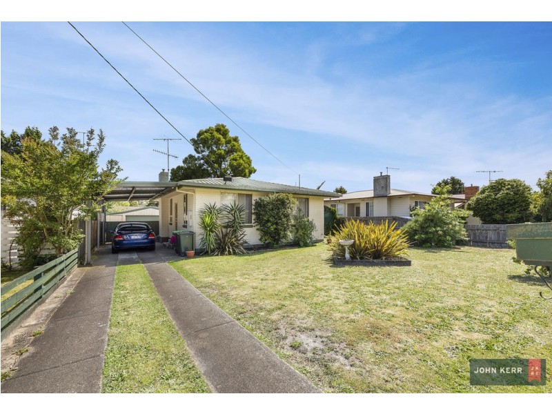 14 John Street, Moe VIC 3825