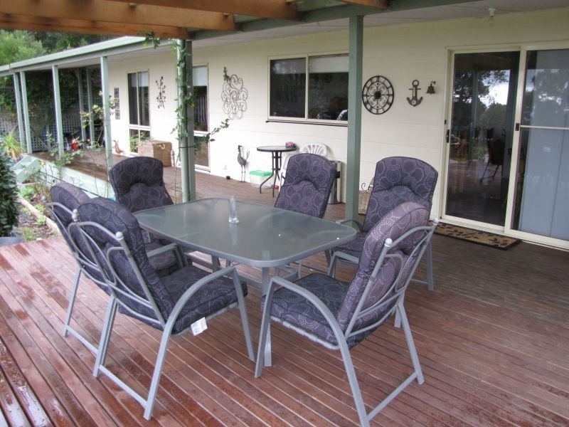 56 Yasmin Drive, Hernes Oak VIC 3825