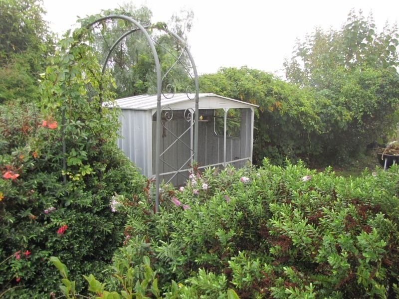56 Yasmin Drive, Hernes Oak VIC 3825