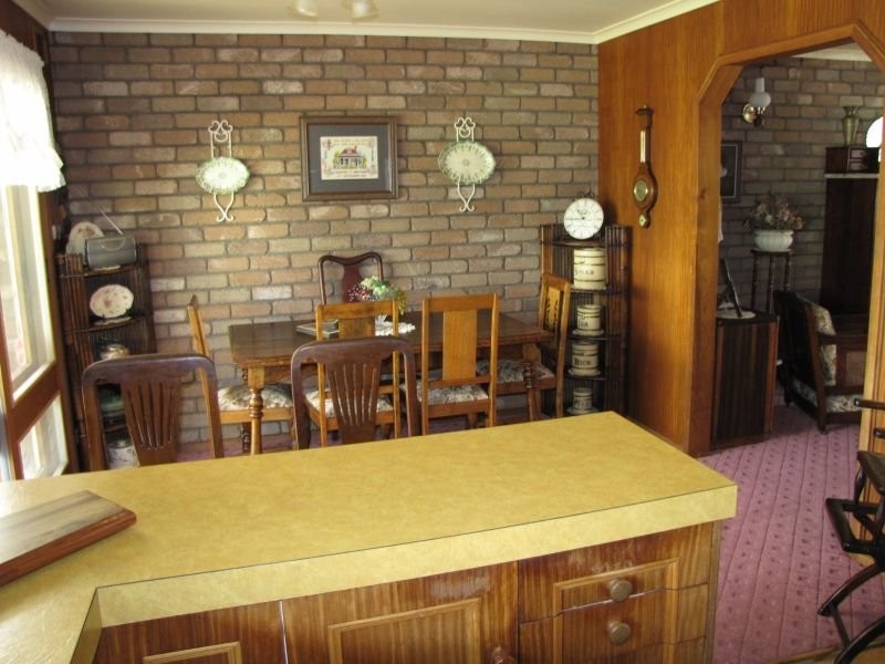24 Lisle Street, Moe VIC 3825