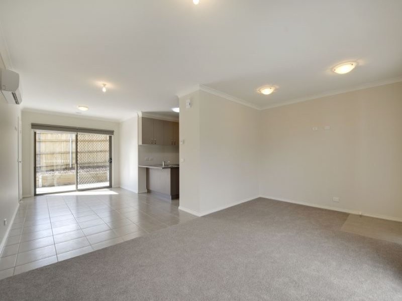 23-25 Central Avenue, Newborough VIC 3825