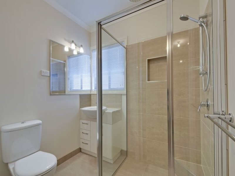 23-25 Central Avenue, Newborough VIC 3825
