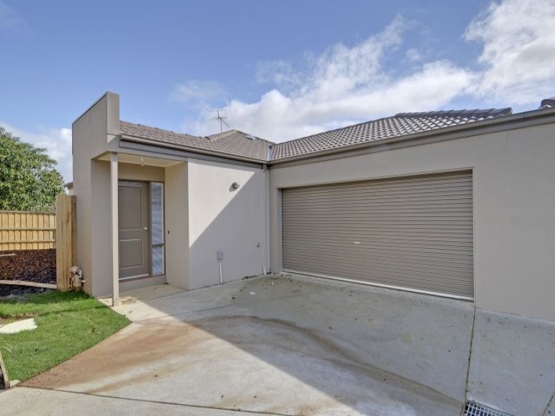 23-25 Central Avenue, Newborough VIC 3825