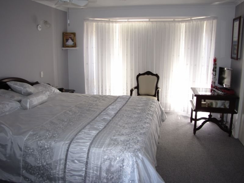 11 Barton Street, Newborough VIC 3825
