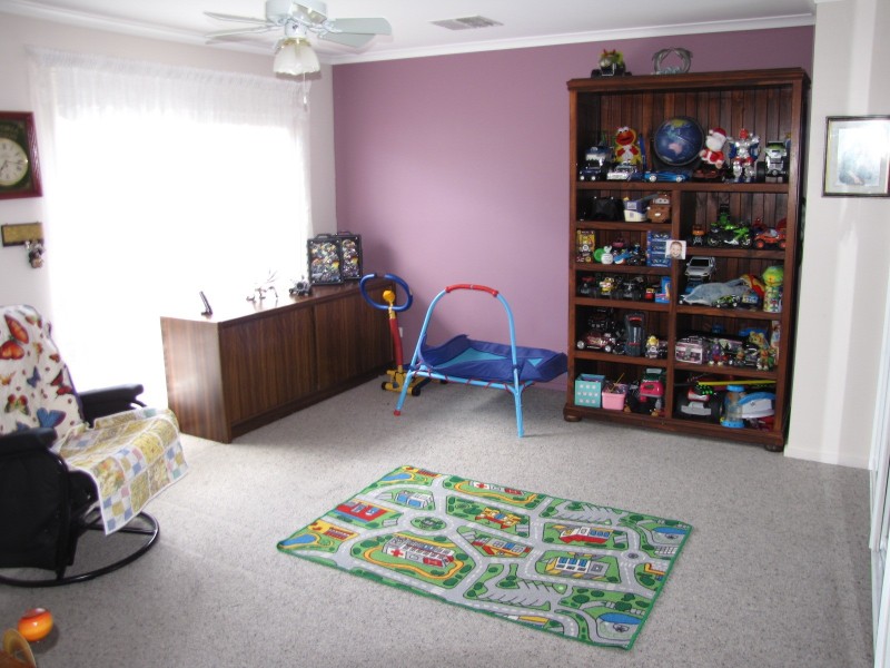 11 Barton Street, Newborough VIC 3825