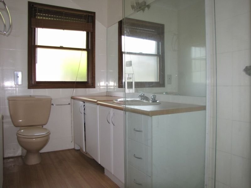 4 Alpha Court, Moe VIC 3825