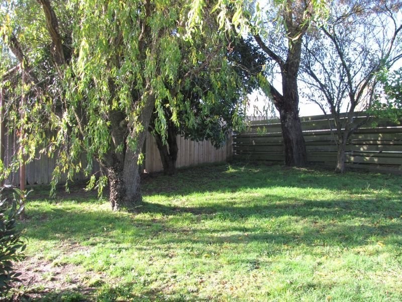 4 Alpha Court, Moe VIC 3825