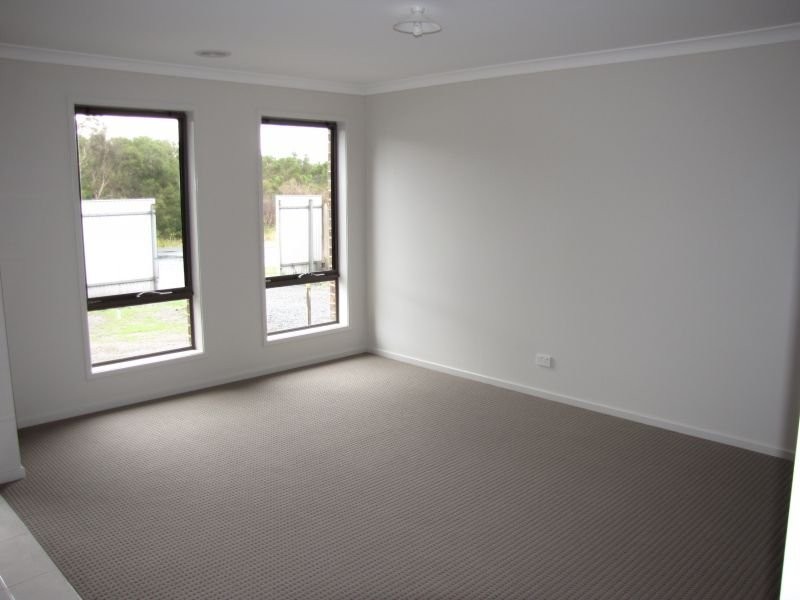 39 Watsons Road, Moe VIC 3825