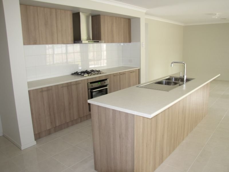 39 Watsons Road, Moe VIC 3825