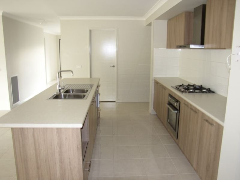 39 Watsons Road, Moe VIC 3825