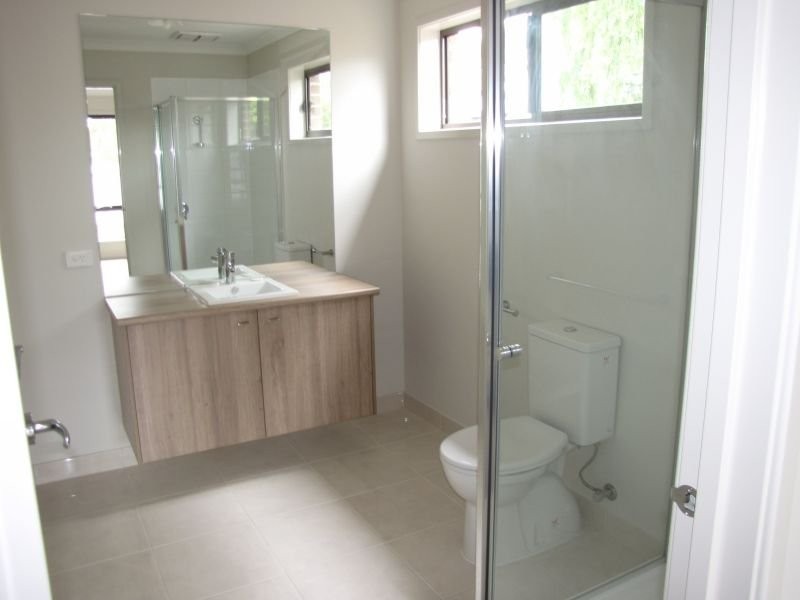 39 Watsons Road, Moe VIC 3825