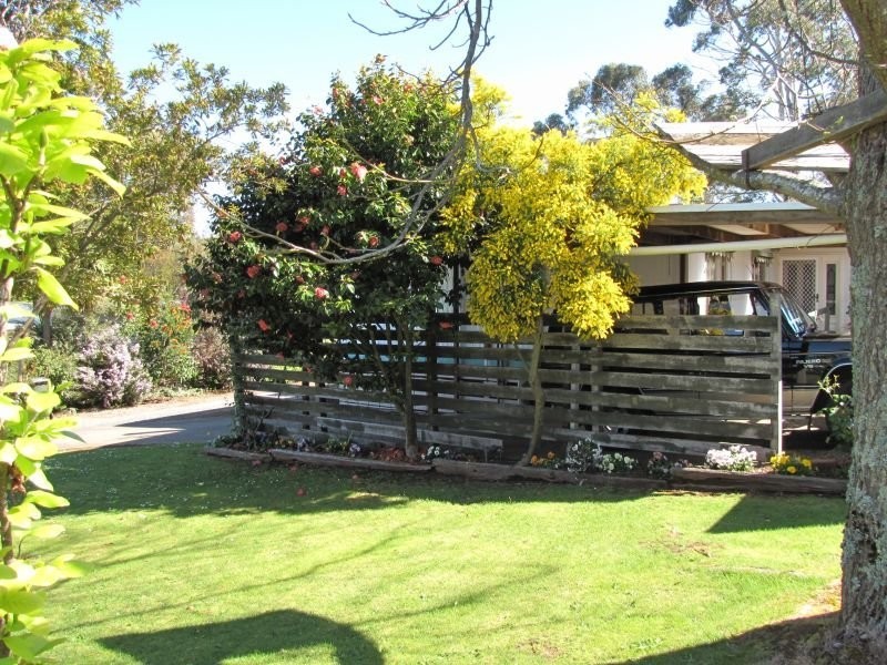 19 St Phillack Crescent, Rawson VIC 3825