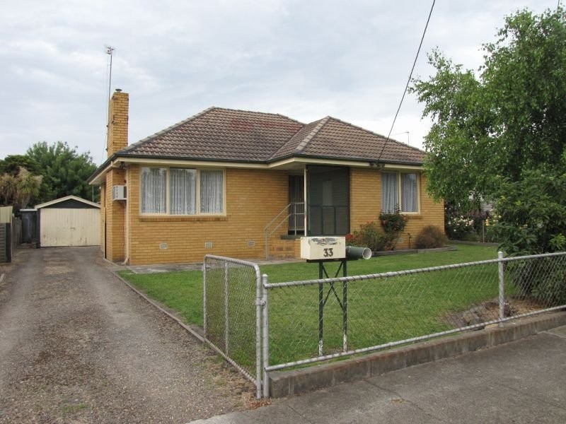 33 Northern Avenue, Newborough VIC 3825