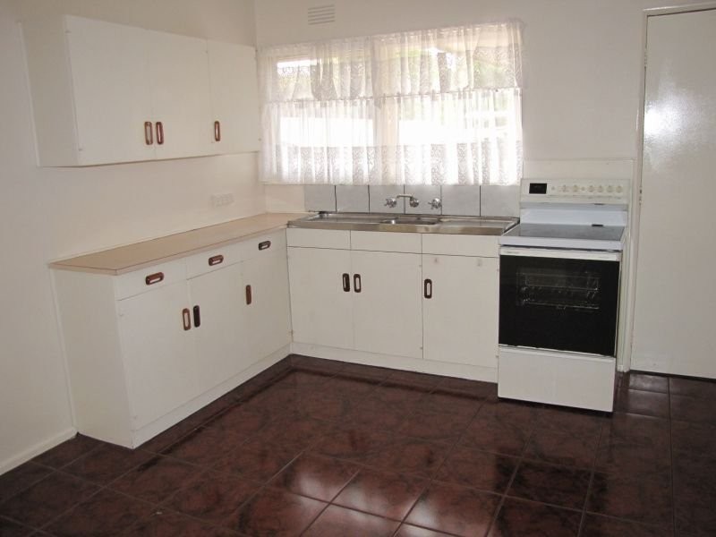 33 Northern Avenue, Newborough VIC 3825