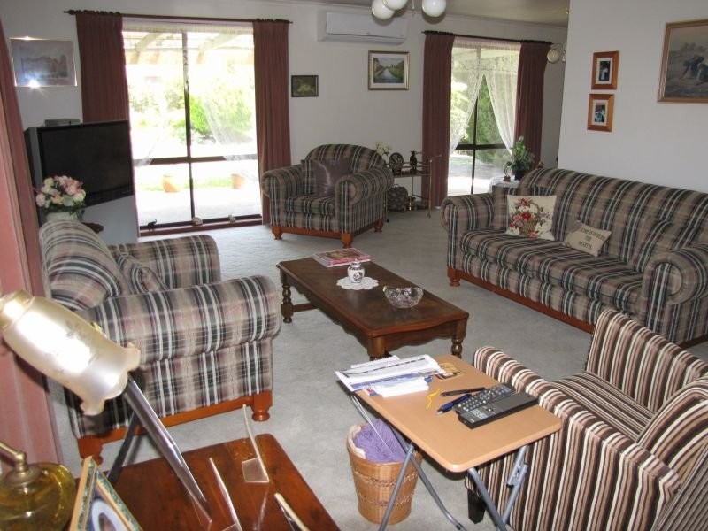 10 Gibson Street, Moe VIC 3825