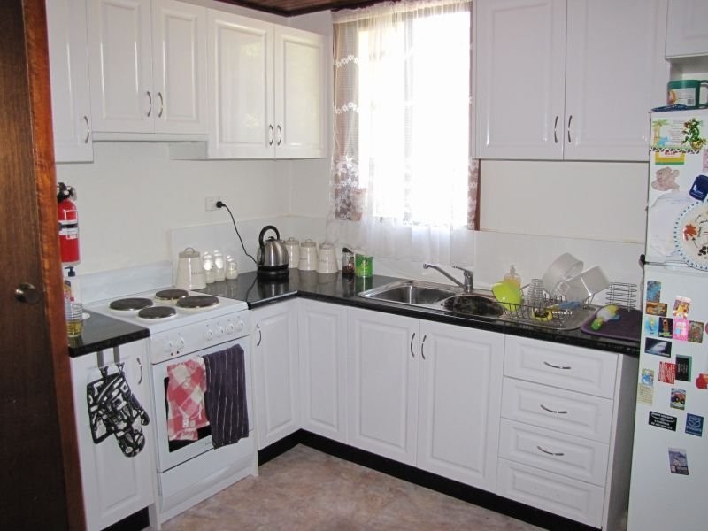 6 Malnham Crescent, Newborough VIC 3825