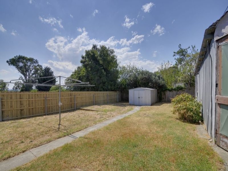 9 Lincoln Street, Moe VIC 3825