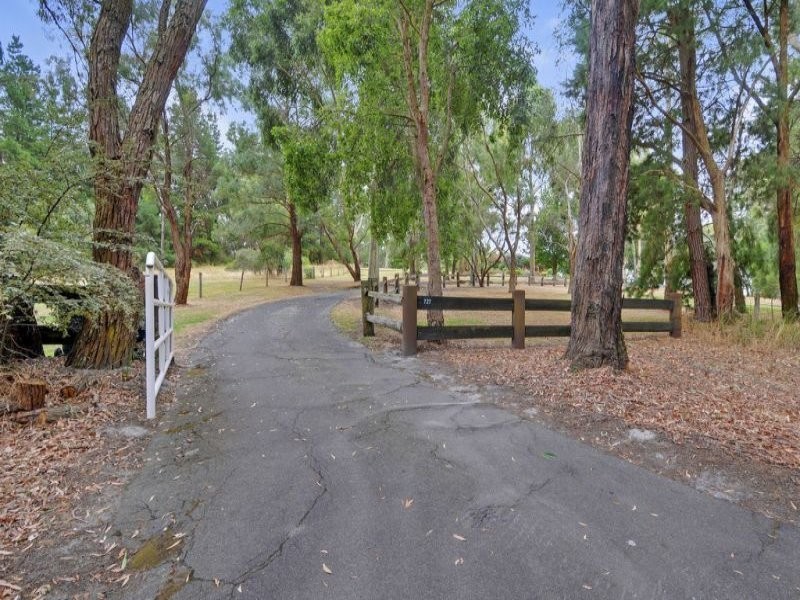 727 Moe Walhalla Road, Tanjil South VIC 3825