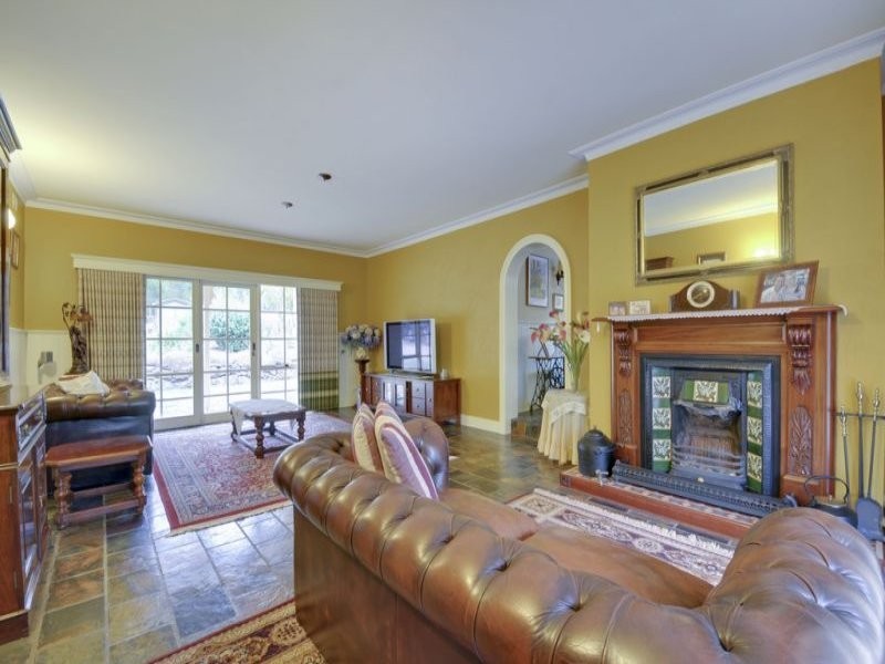 727 Moe Walhalla Road, Tanjil South VIC 3825