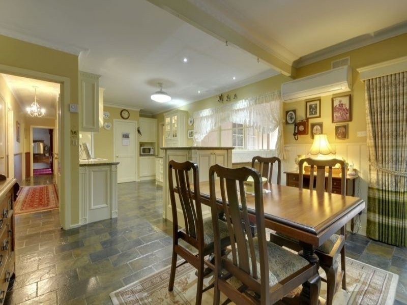 727 Moe Walhalla Road, Tanjil South VIC 3825
