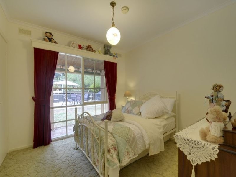 727 Moe Walhalla Road, Tanjil South VIC 3825