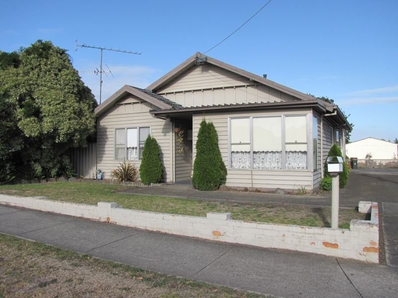 36 Fowler Street, Moe VIC 3825