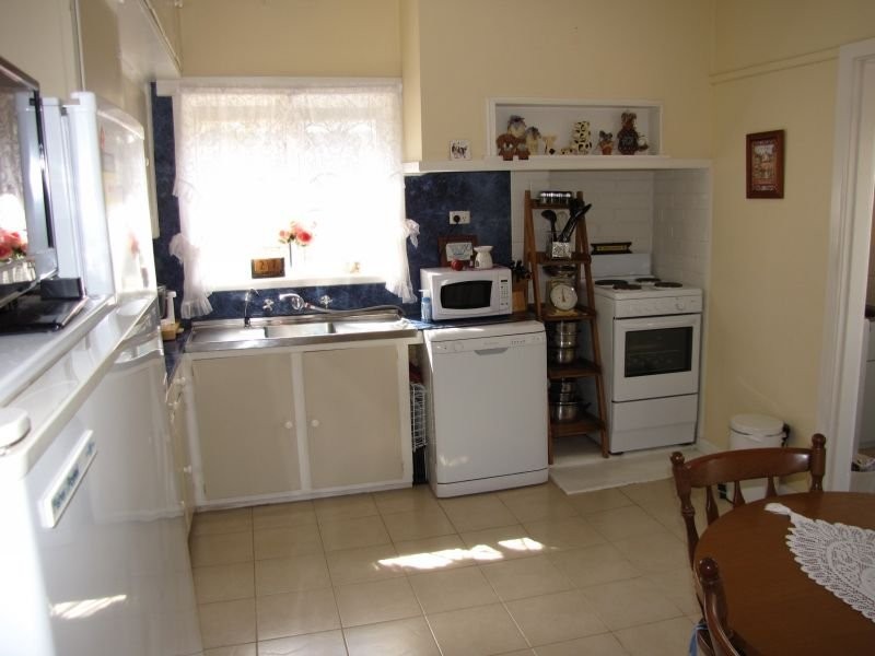 69 Vale Street, Moe VIC 3825