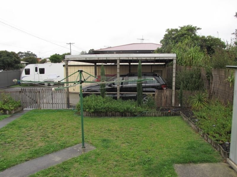 37 Alexander Avenue, Moe VIC 3825