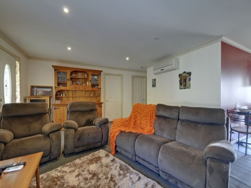 121 Monash Road, Newborough VIC 3825