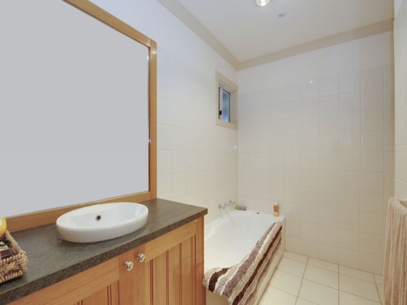 121 Monash Road, Newborough VIC 3825